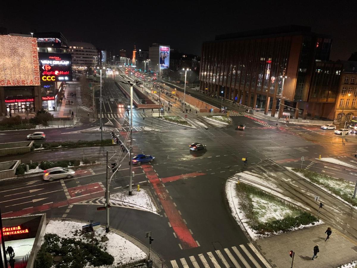 Dobry Wieczor We Wroclawiu Esterno foto